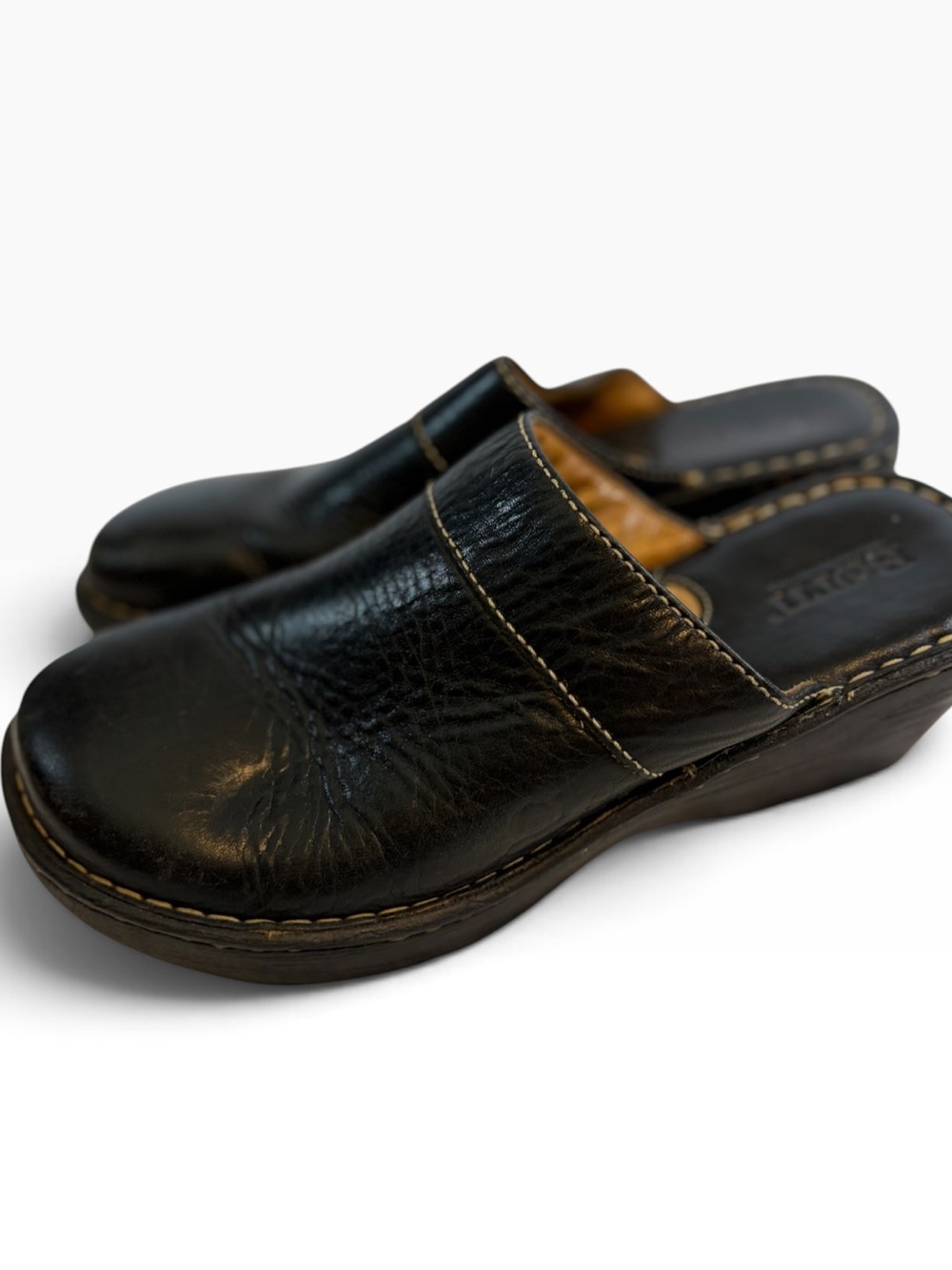 Born Black Leather Wedge Clogs Womens 8 Slip On Mules Contrast Stitching